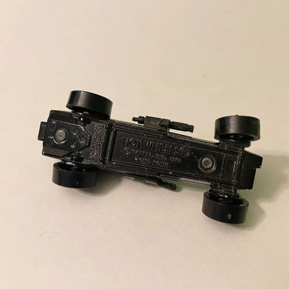 Lot of 3 Diecast Mix Cars Martini Hot Wheels Hot Wheels Megaforce Megadestroyer - Picture 11 of 16